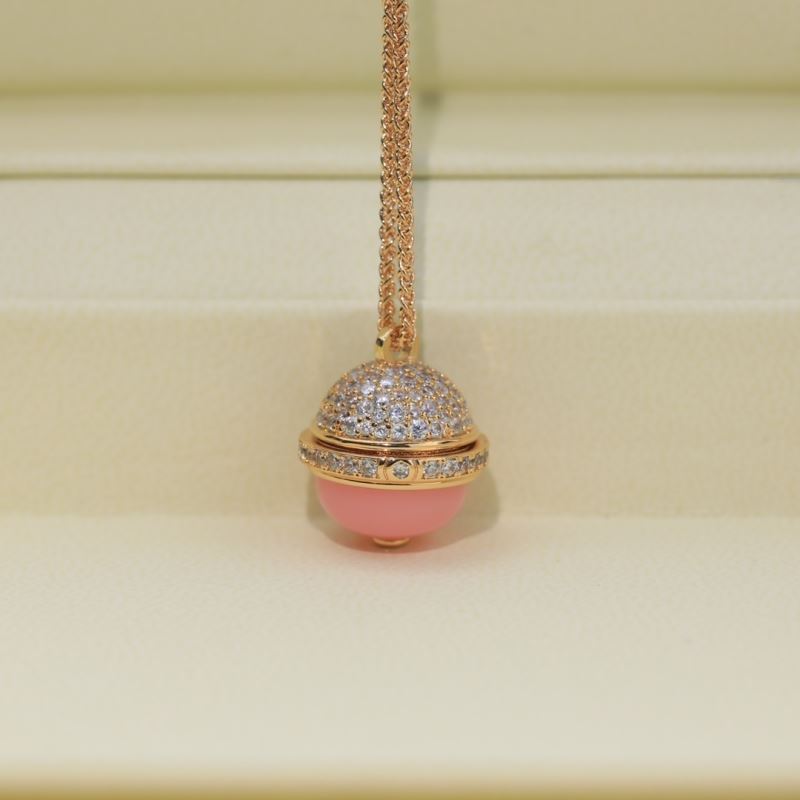 Piaget Necklaces